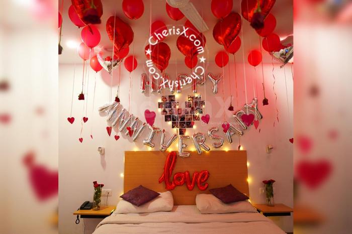 How to decorate anniversary room