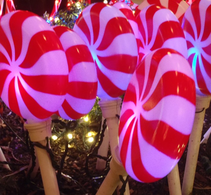 How to make lighted lollipop christmas decoration